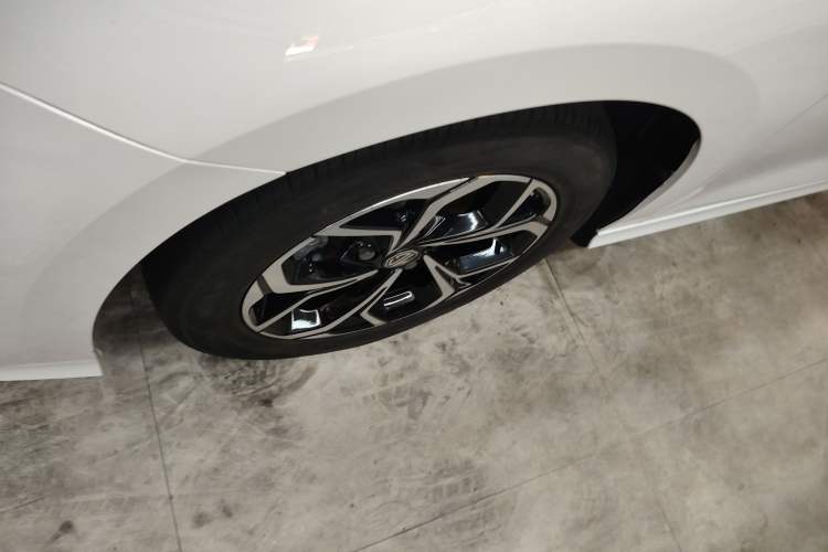 Used MG 5 2022 180 DVVT CVT Youth Luxury Edition