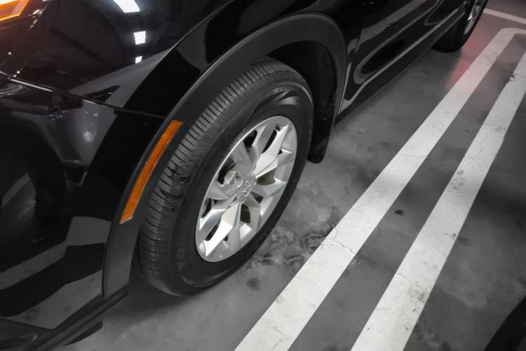 Used Honda CR-V 2023 240TURBO Two-Wheel-Drive Luxury Version 5 Seats Exterior 4