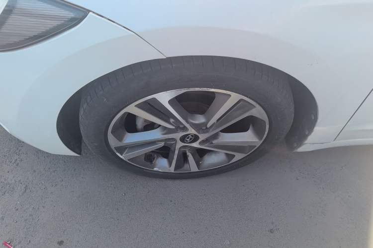 Used Hyundai Elantra (6th Generation / Lingdong) 2016 1.6L Automatic ZhiXuan – Elite Version
