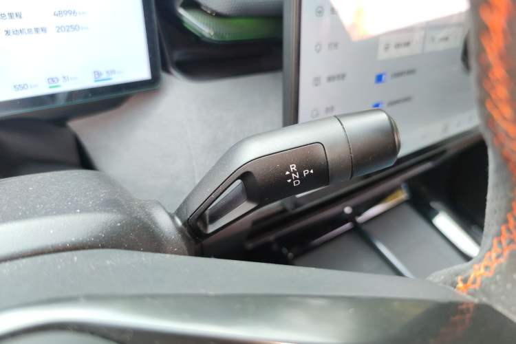 Used Lynk & Co 08 EM-P 2023 120km Long-Range Halo