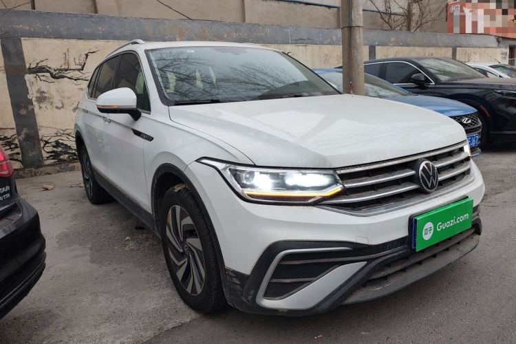 Used Volkswagen Tiguan L 2024 300TSI Automatic Two-Wheel Drive Smart Edition