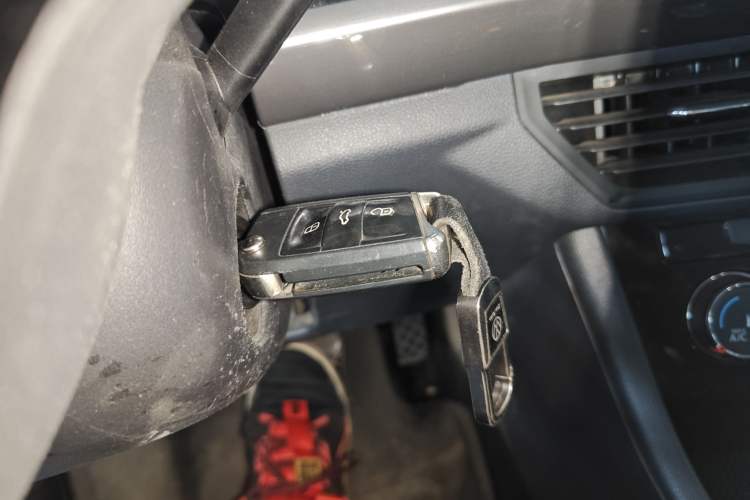 Used Volkswagen Bora 2021 1.5L Automatic Comfort Smart Connect Edition Vehicle Key