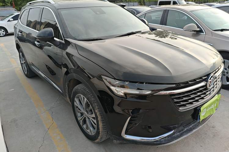 Used Buick Envision 2022 Encore Plus 652T Five-Seat Luxury Model Front Right 45 Deg