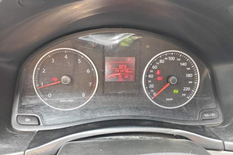 Used Volkswagen Bora 2012 1.6L Automatic Comfort Edition
