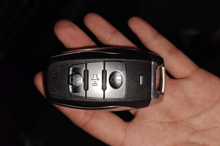 Used Haval H2 2017 Red-Label 1.5T Manual Two-Wheel Drive Luxury Model