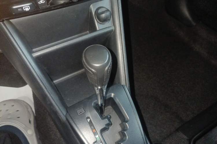 Used Toyota Vios 2021 1.5L CVT Smart Drive Edition Gear Lever