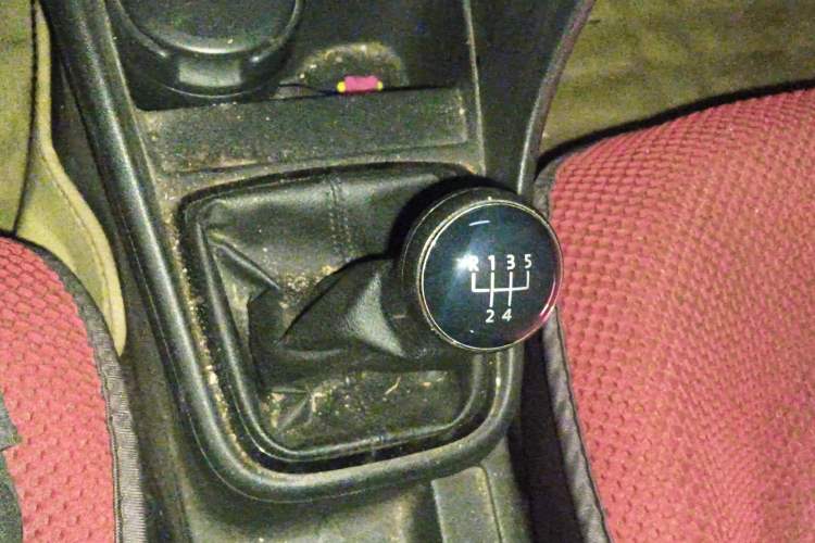 Used Volkswagen Santana 2013 1.6L Manual Comfort Edition Gear Lever