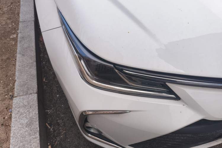 Used Toyota Corolla 2021 TNGA 1.5L CVT Pioneer Edition
