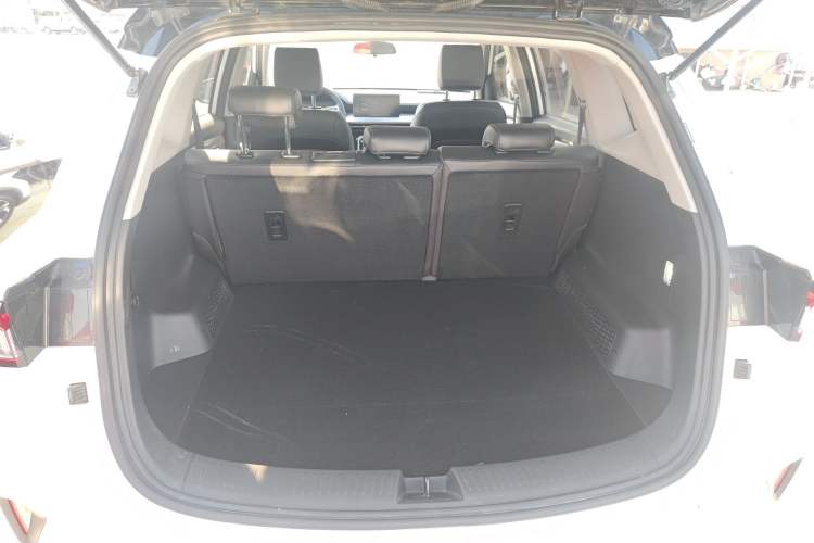 Used Wuling Asta 2022 2.0L DHT Electric-Speed Version