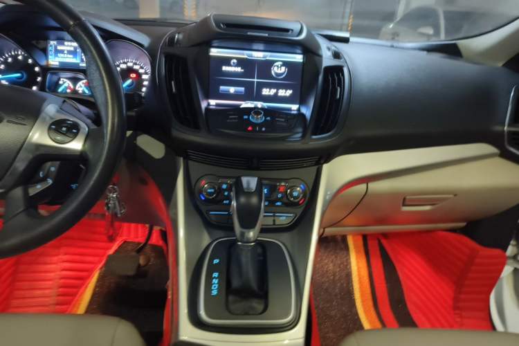 Used Ford Kuga 2013 2.0L GTDi Four-Wheel-Drive Elite Model
