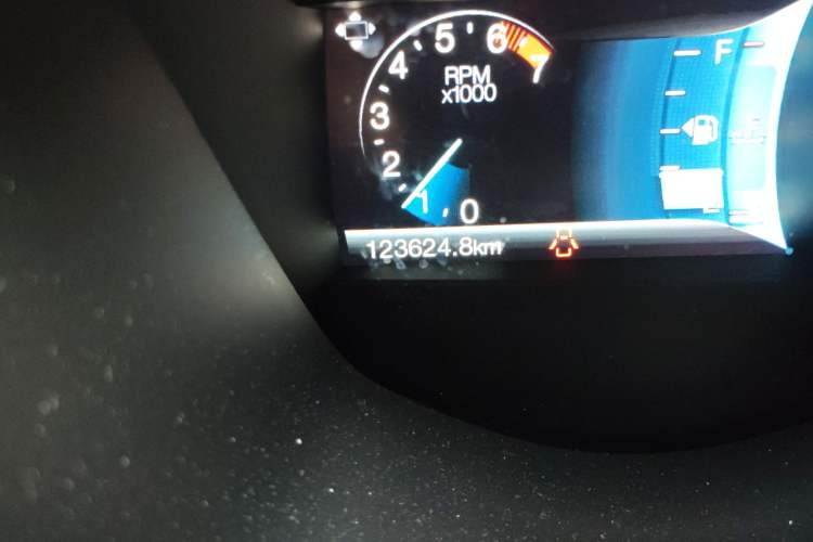 Used Ford Taurus 2016 EcoBoost 180 Luxury Model