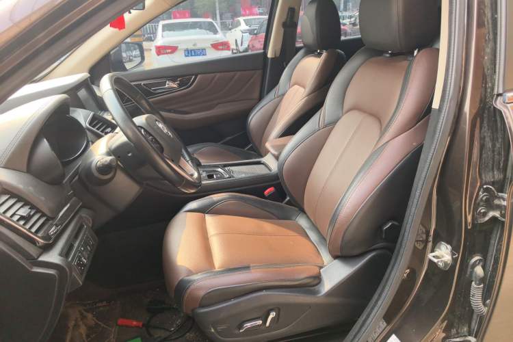 Used Dongfeng Aeolus AX7 2018 Classic 1.6T Automatic Luxury Model Left Front Seat