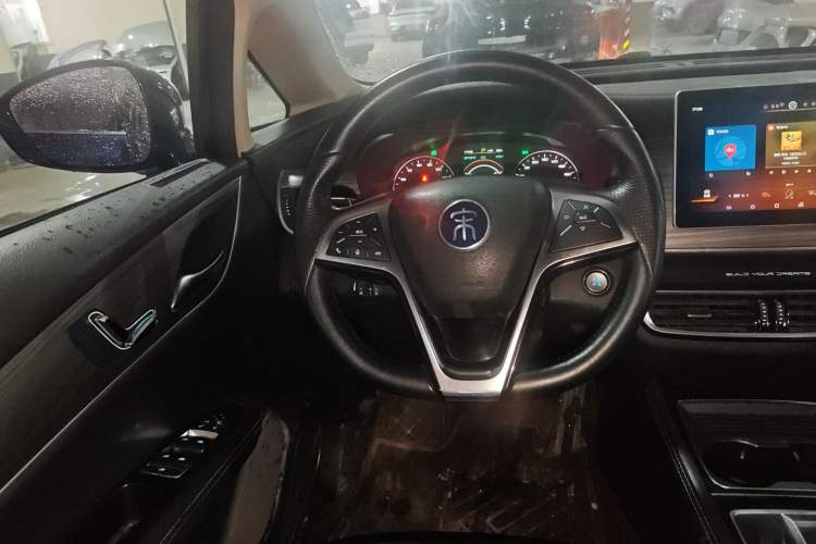Used BYD Song MAX New Energy 2019 DM 1.5T Smart Connect Advanced 6-Seater China VI Standard
