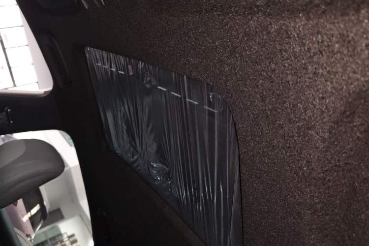 Used Roewe D6 2025 450km Deluxe Edition
