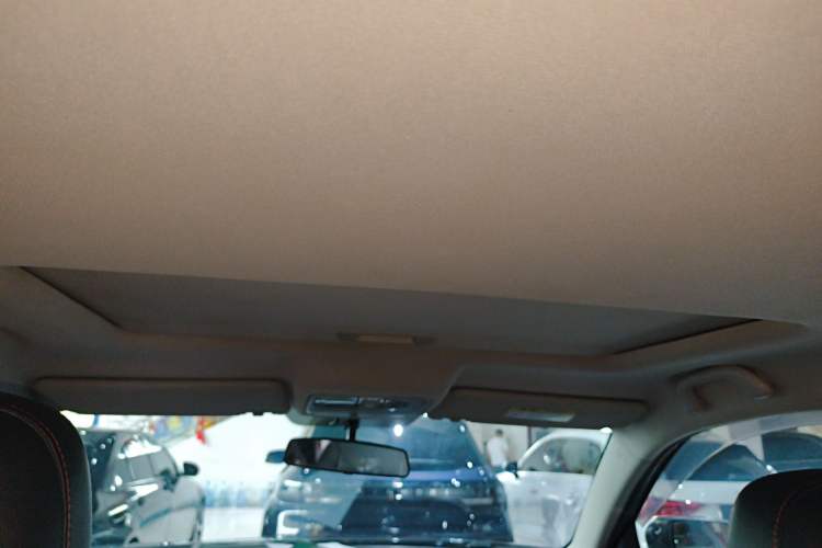 Used CHANGAN CS75 2014 1.8T Automatic Elite Model China IV Standard Headliner