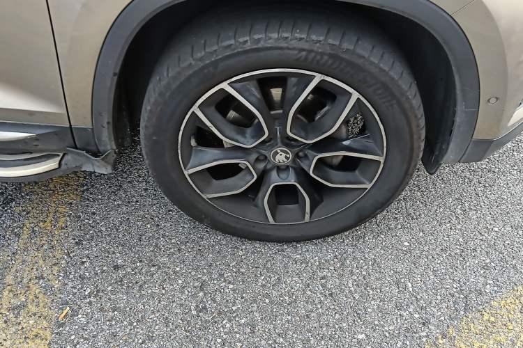 Used Skoda Kodiaq 2020 TSI330 7-Seater Two-Wheel-Drive Luxury Enjoyment Edition