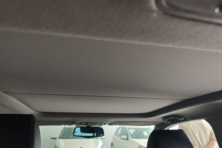 Used Kia K4 2014 1.8L Automatic DLX
