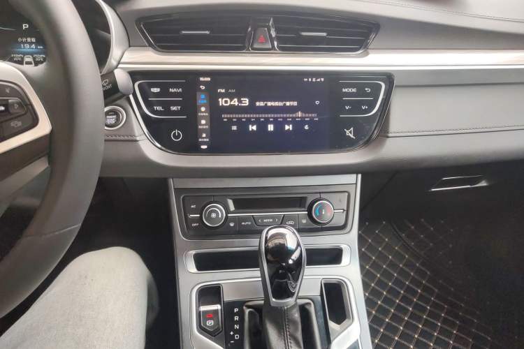 Used Geely Auto Emgrand 2019 Leading Edition 1.5L CVT Upward-Connected Model China VI Standard