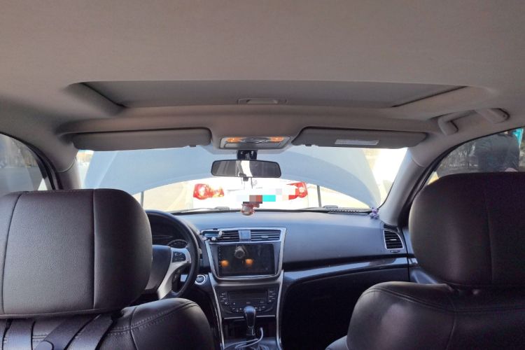 Used CHANGAN Raeton 2014 1.8T Automatic Prestige Anniversary Edition China V Standard Headliner