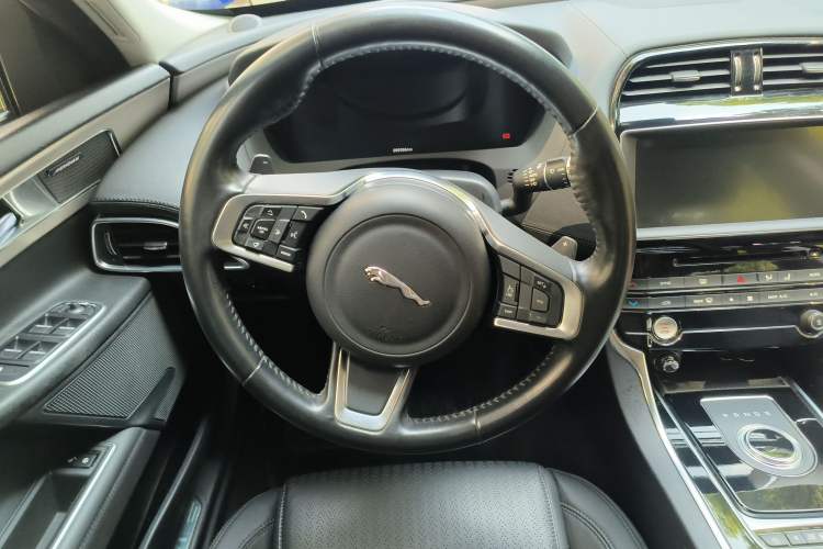 Used Jaguar XEL 2018 2.0T 250 PS Luxury Edition