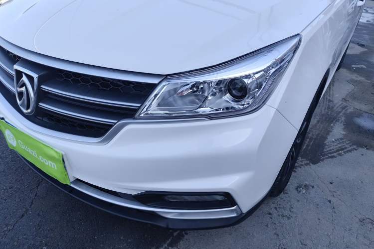 Used Baojun 730 2021 1.5T CVT Fashion Version 7 Seats