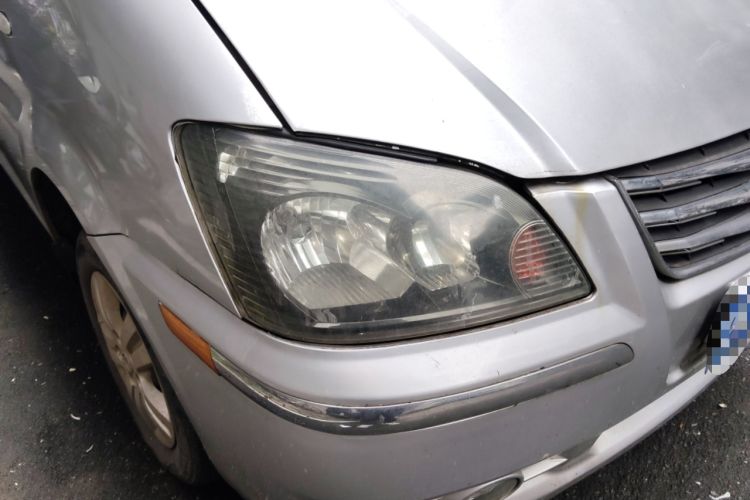 Used FORTHING Lingzhi 2014 M3 1.6L 7-seater Standard Model
