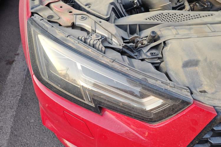 Used Audi A4L 2018 30th Anniversary Edition 40 TFSI Fashion Model Right Front Headlight