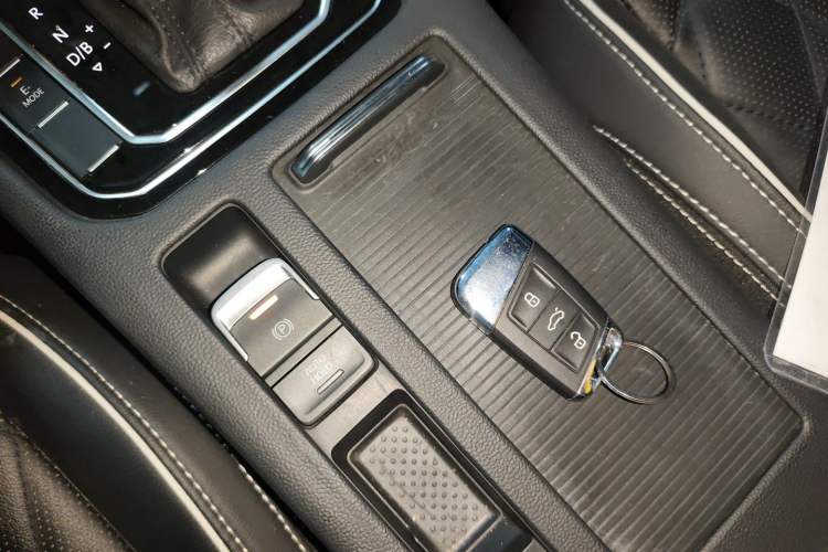 Used Volkswagen Magotan GTE Plug-in Hybrid 2022 GTE Prestige Model