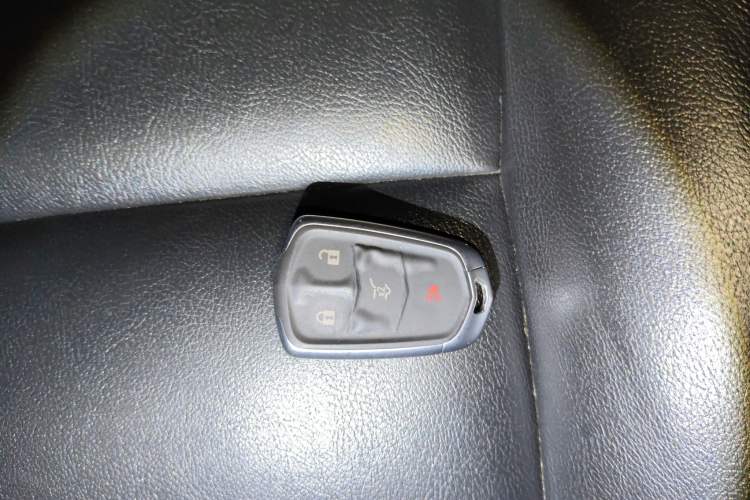 Used Cadillac XT4 2021 28T Two-Wheel Drive Leading Version
