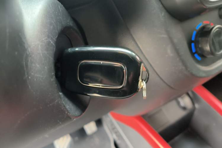 Used Dongfeng NAMMI EX1 2022 PRO Tiger Glory Standard Model