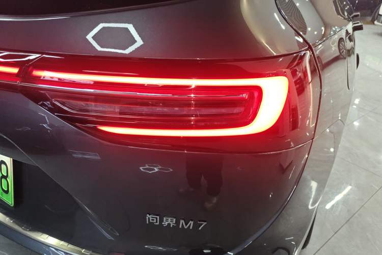 Used Hima AITO M7 2024 1.5T Rear-Drive Plus Version 6 Seats