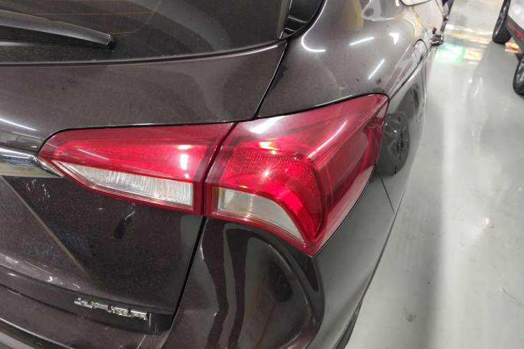 Used Buick Envision 2018 28T Four-Wheel Drive Elite Version