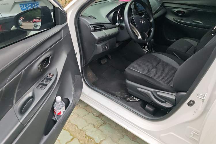 Used Toyota Vios 2022 1.5L CVT Active Drive CARE Edition Driver Seat