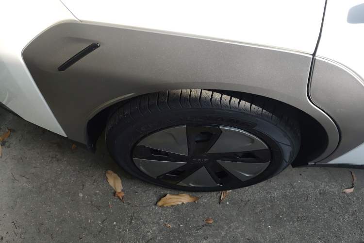 Used AION Y 2023 Plus 510 Enjoy Edition