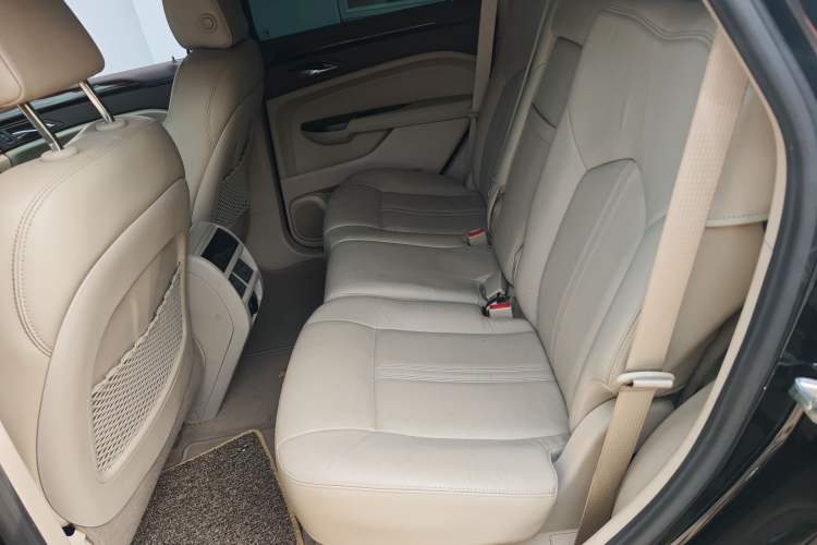 Used Cadillac SRX 2015 3.0L Elite Model Left Rear Seat