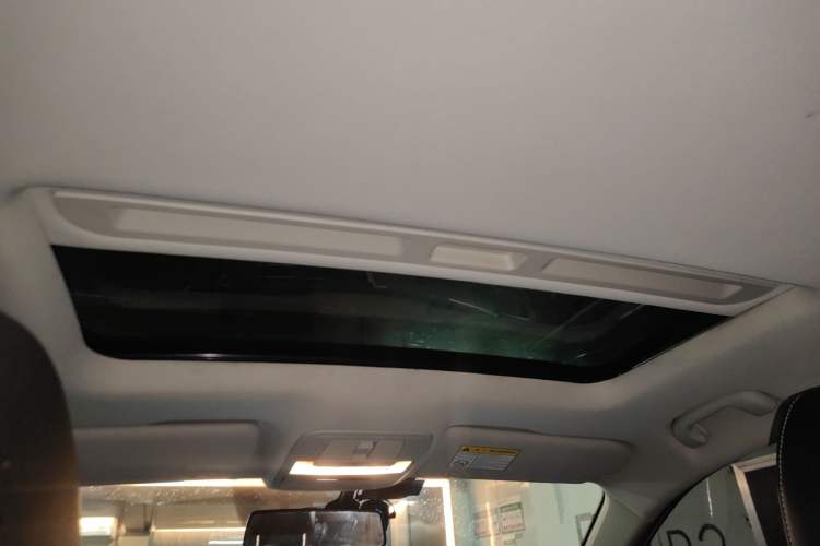 Used Roewe Ei5 2018 Internet Luxury Edition