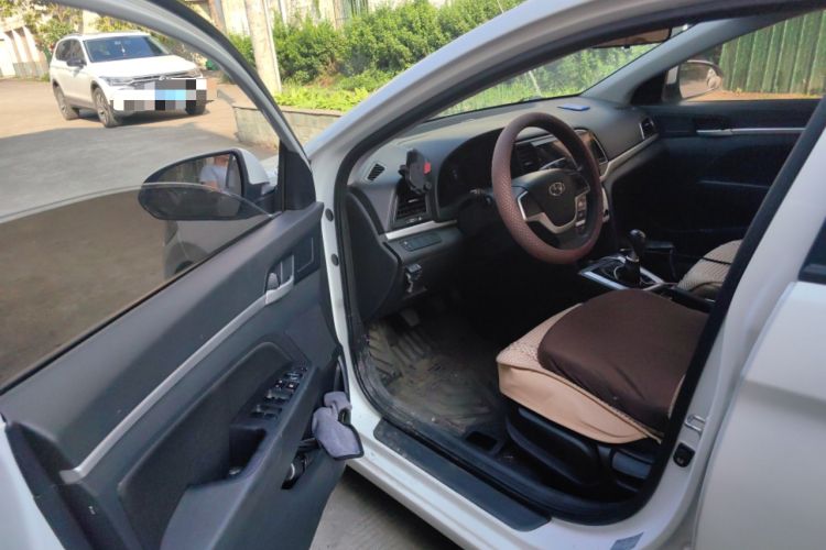 Used Hyundai Elantra (6th Generation / Lingdong) 2016 1.6L Manual ZhiXuan·Youth Edition Driver Seat