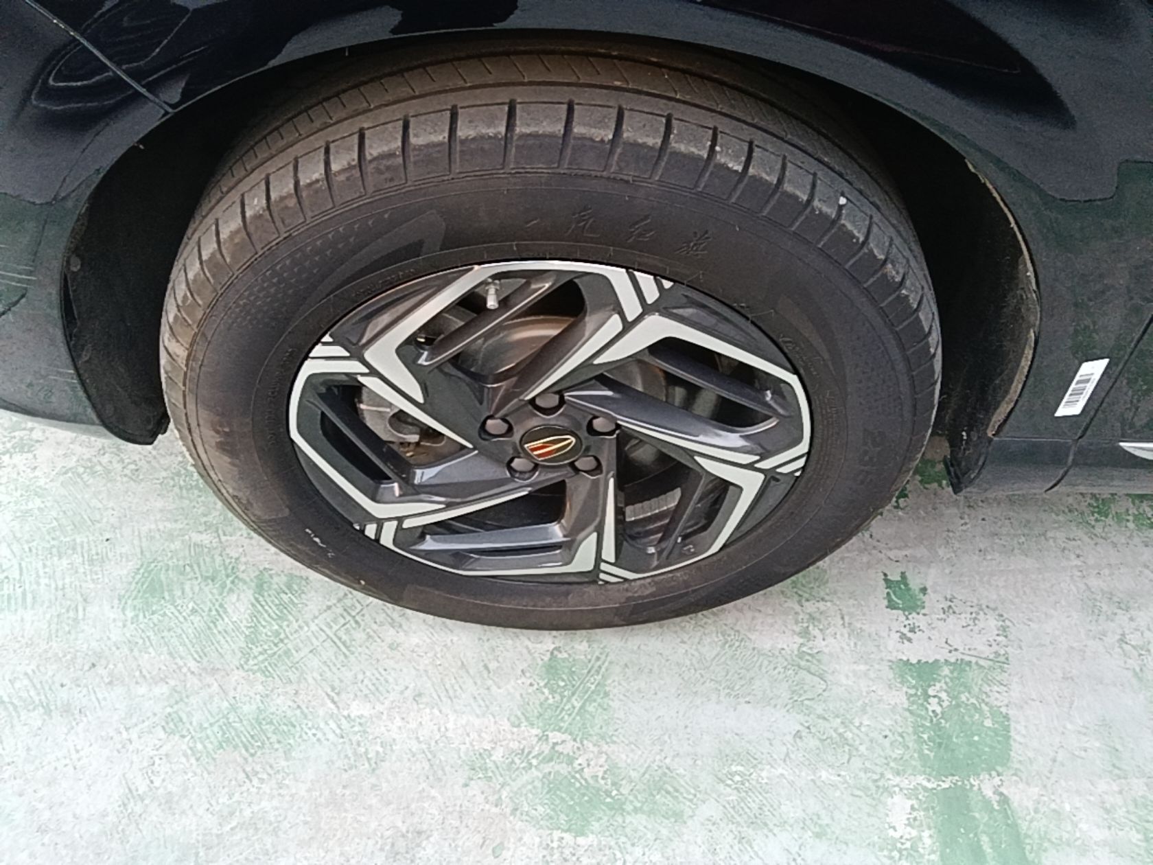 Hongqi HS3 2023 1.5T Two-Wheel Drive Shanwei Edition — снимка 10