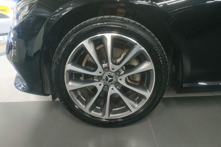 Used Mercedes-Benz E-Class 2018 Facelift E 200 L