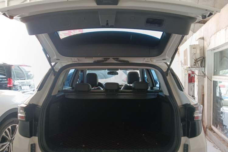 Used Dongfeng Aeolus AX7 2019 1.6T Automatic AI Navigation Model China V Standard
