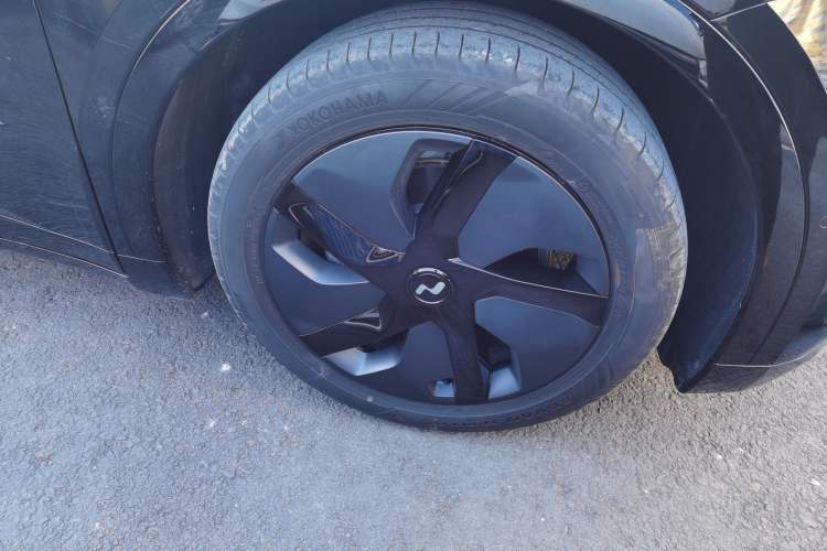 Used ONVO L60 2024 60 kWh All-Wheel Drive