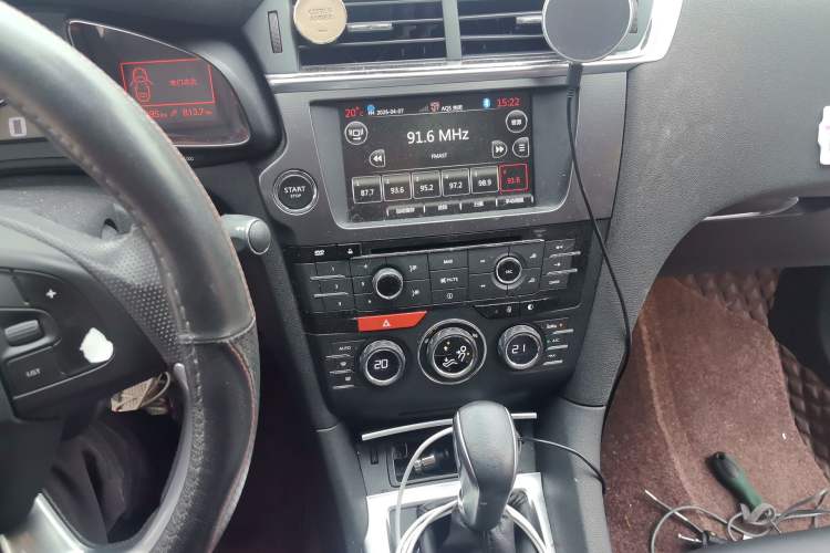 Used DS 6 2016 1.6T Luxury Edition THP160 Audio And AC Panel