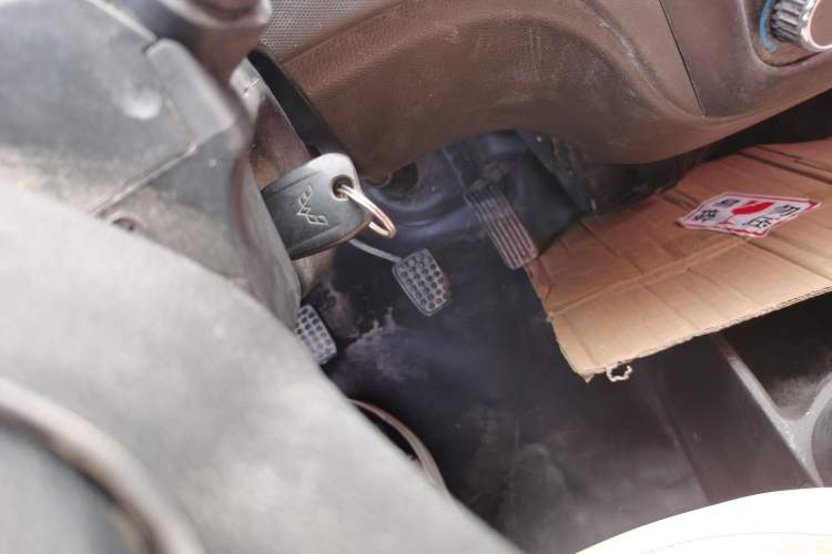 Used Wuling Rongguang S 2021 1.2L Base Model Window-Sealed 2-Seat LSI Car
