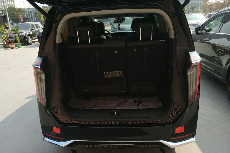 Used GAC Trumpchi M8 2024 Master Series 400T Ultimate Edition Trunk