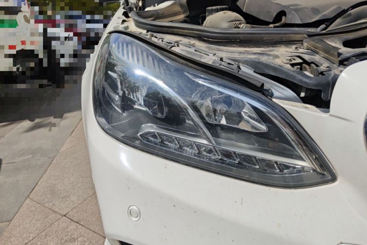 Used Mercedes-Benz E-Class 2015 Restyled E 260 L Sport Edition Right Front Headlight