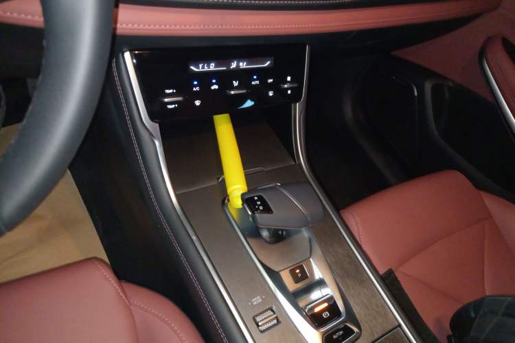 Used CHANGAN CS75 2024 Enjoy Edition 1.5T DCT Luxury Model
