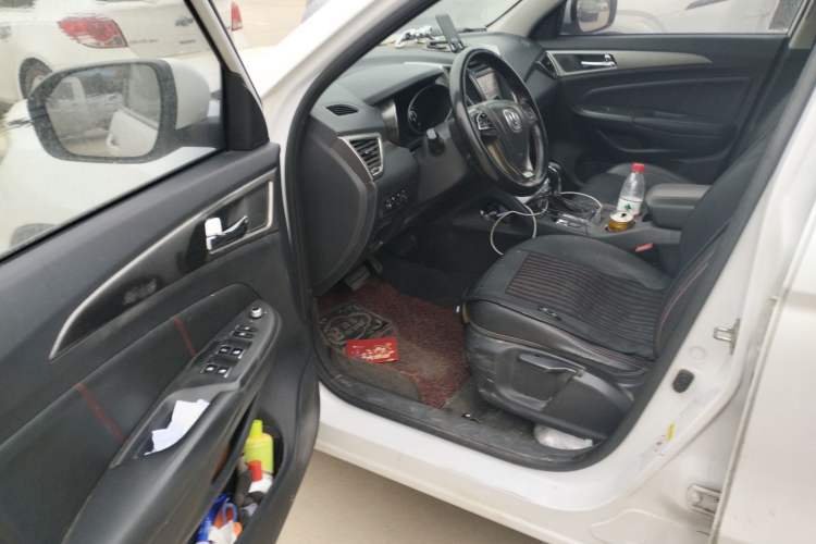 Used Changan CS75 2014 1.8T Automatic Elite Version China V Standard