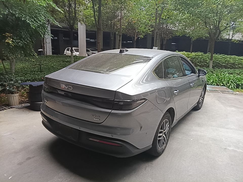 BYD Seal 05 DM-i 2025 DM-i Intelligent Drive 120KM Flagship Model — снимка 6