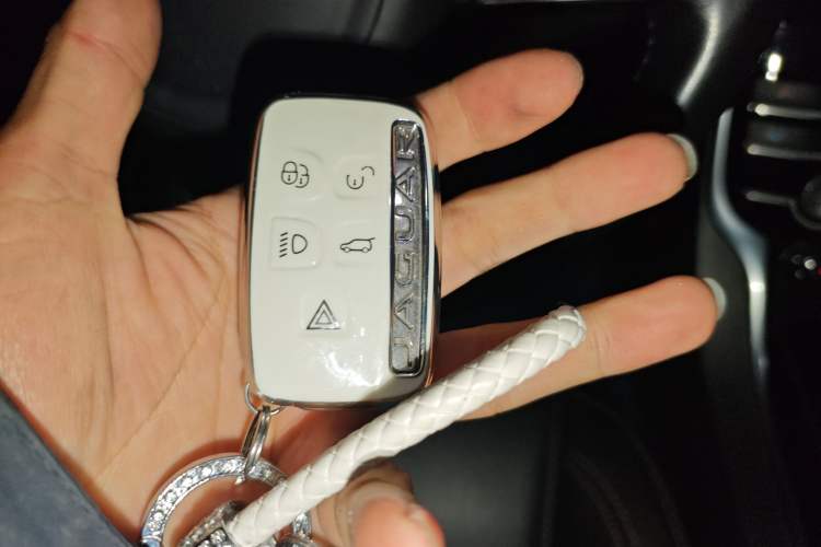 Used Jaguar XEL 2019 2.0T 200 PS Deluxe Edition
