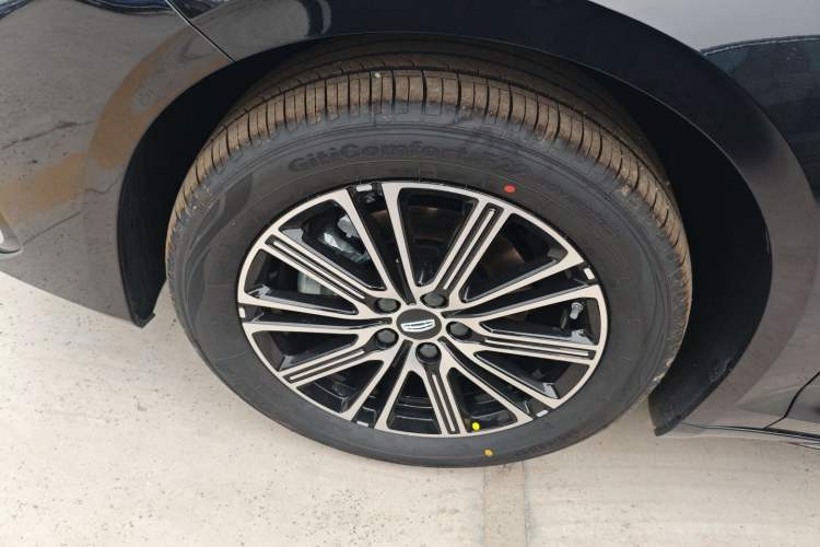 Used Geely Auto Preface 2026 Model Oriental Yao 1.5TD Fuyao Edition
